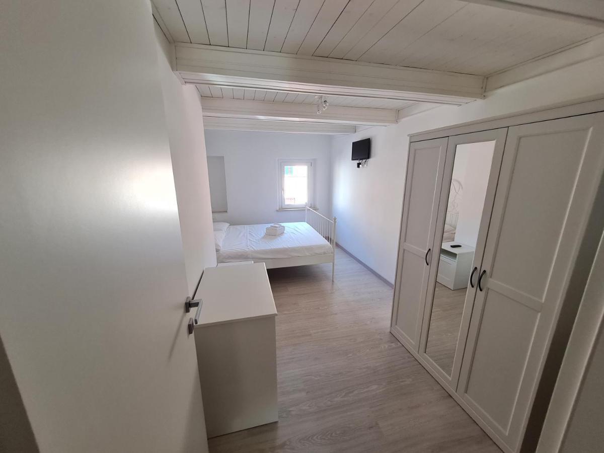 Al Castello - Aeroporto Delle Marche - Ancona Daire Falconara Marittima Dış mekan fotoğraf